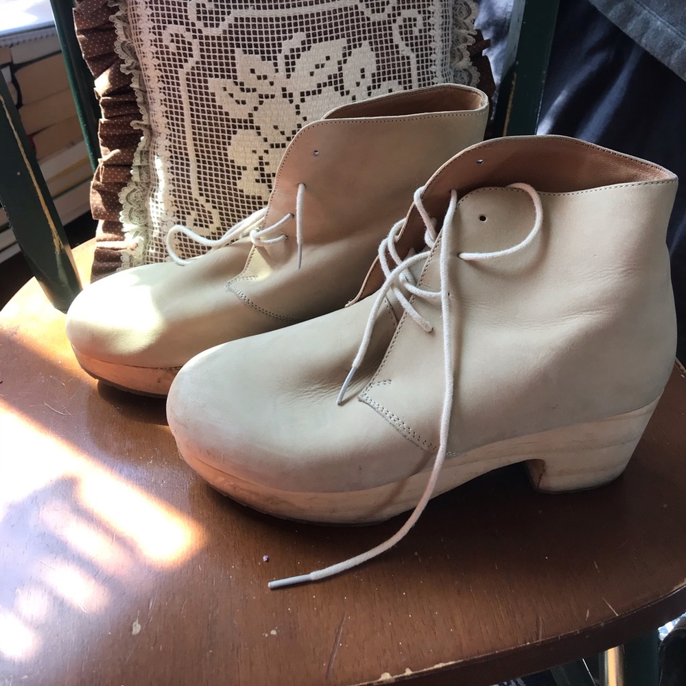 Urban Outfitters Chunky Clog Heels